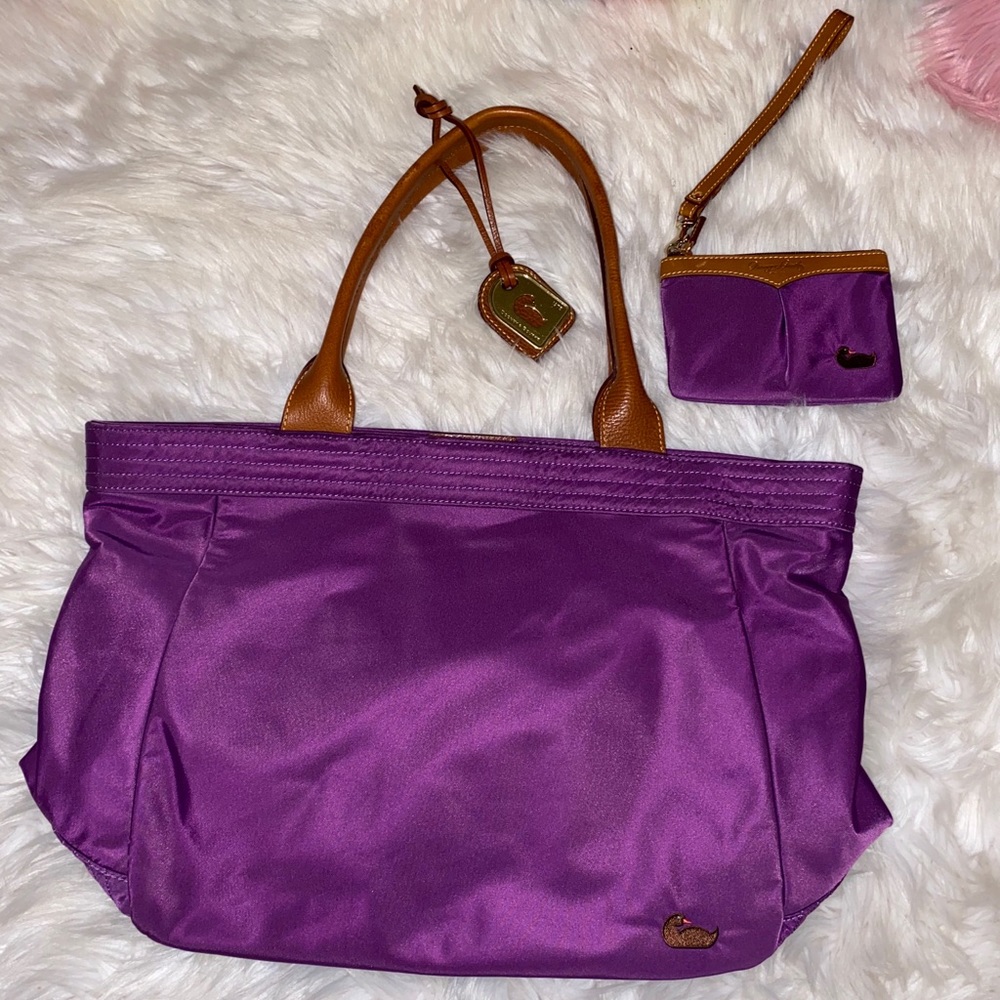 Dooney & Bourke Large Gwenny Tote